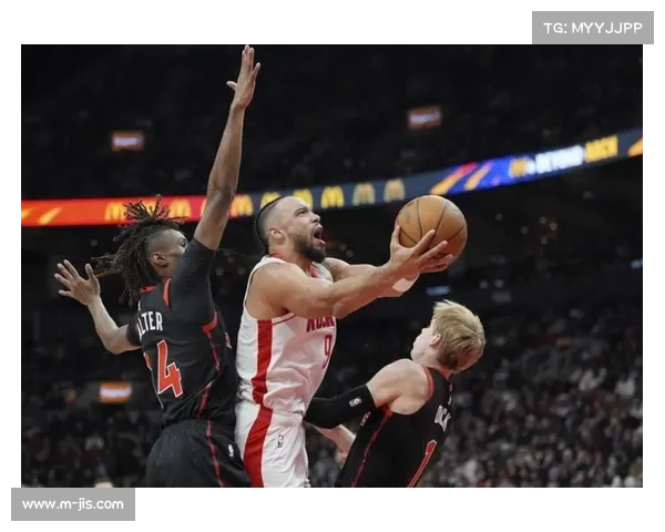 掘金81-84鹈鹕，第三节战罢主队领先3分