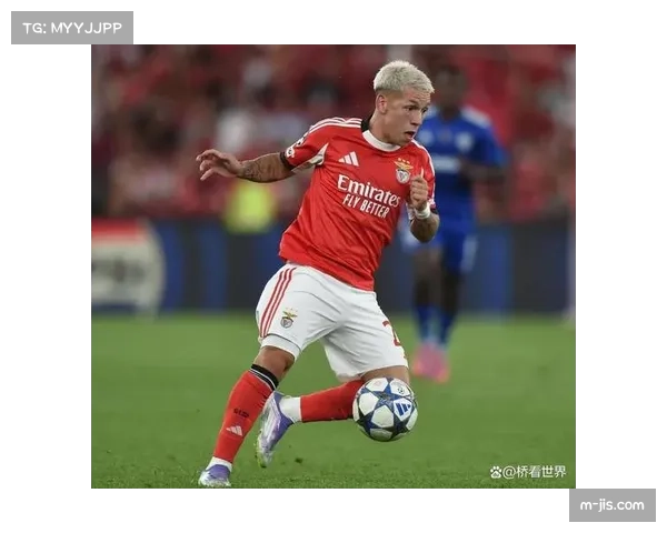 拜仁慕尼黑宣布任命专职定位球教练,强化欧冠淘汰赛竞争力 拜仁慕尼黑宣布任命专职定位球教练,强化欧冠淘汰赛竞争力